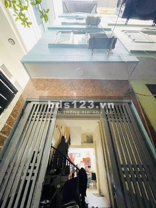 Bán gấp 30m2 - 4 tầng - GIÁ 3,1 tỷ - KHƯƠNG TRUNG - THANH XUÂN - nhà đẹp