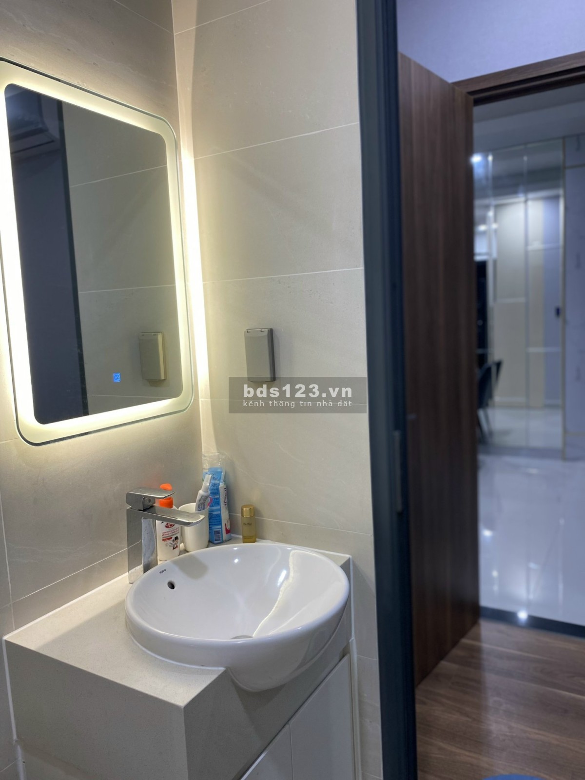 Cho thuê quận 7 73m căn góc view cực đẹp full nội thất giá ưu đãi