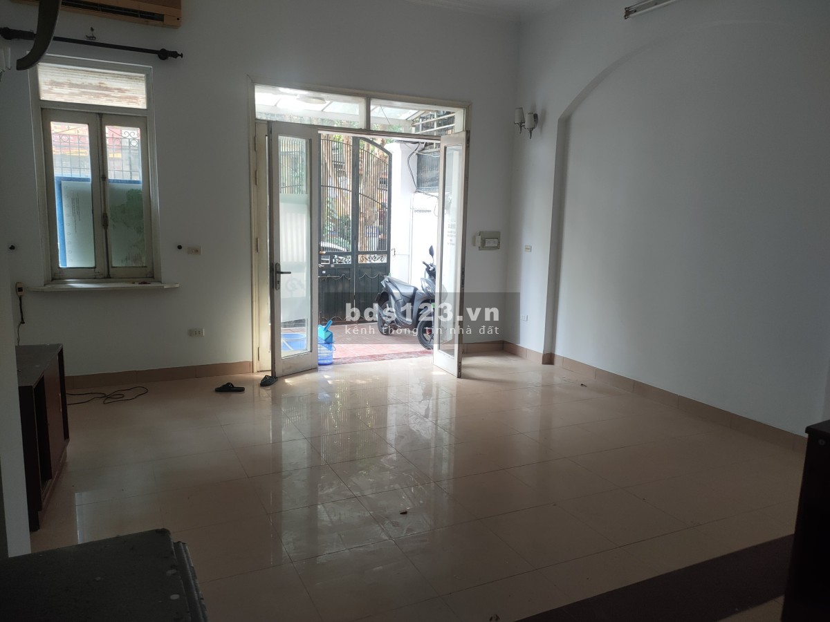 Cho thuê mặt bằng kinh doanh, văn phòng tại đường Trung Yên 6, Yên Hòa, Cầu Giấy