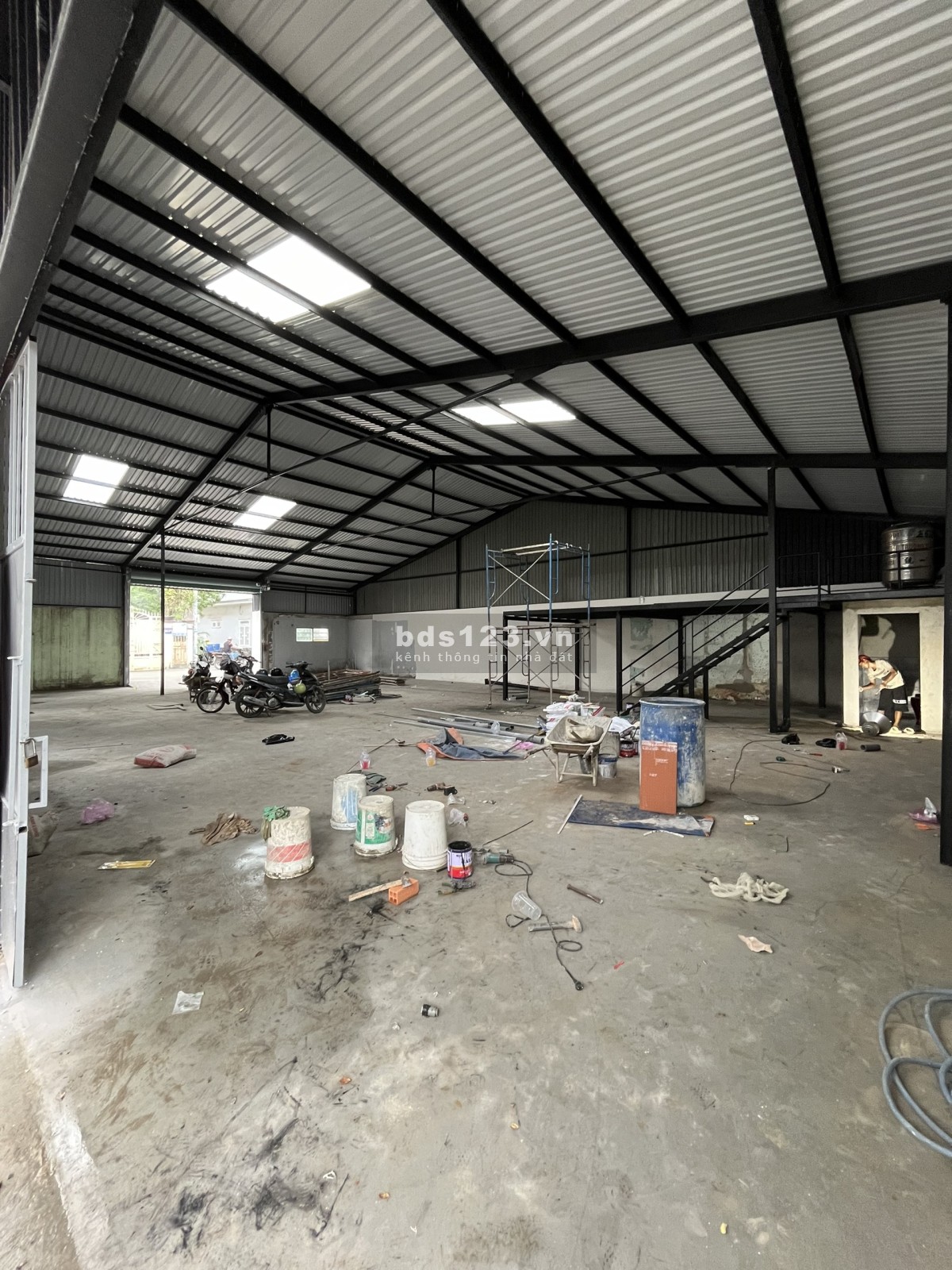 Chính chủ cho thuê kho xưởng 2 mặt tiền 310m2 Nguyễn Văn Quá - Quận 12