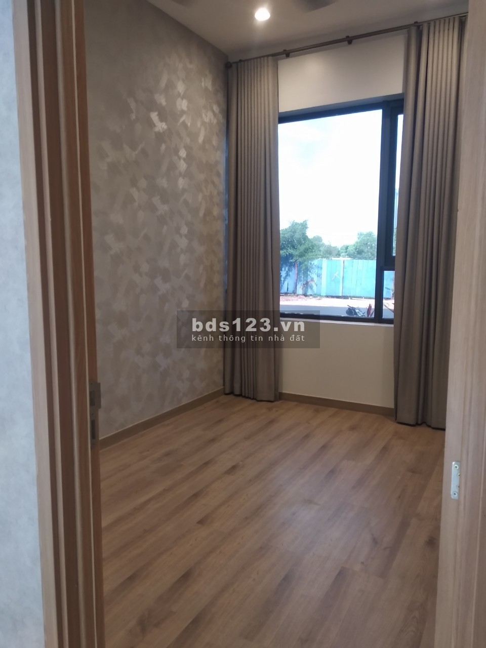 Văn phòng Lakeview Quận 2 - 97 m2 - 3 phòng lớn - 32 triệu