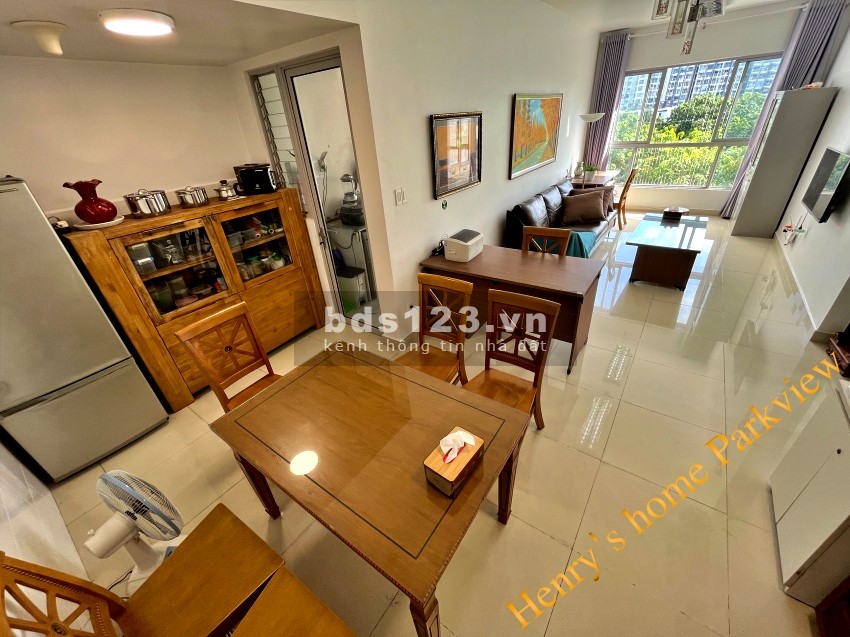 Cho thuê hộ khách sạn E705 Ruby sang, đẹp, không muỗi, bếp phòng riêng, cửa sổ rộng, gió mát lộng.