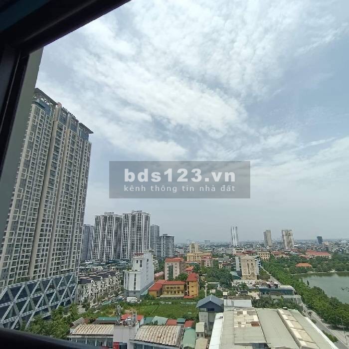 Bán căn chung cư nằm trên đường Lê Đức Thọ, Mai Dịch, Cầu Giấy, Hà Nội