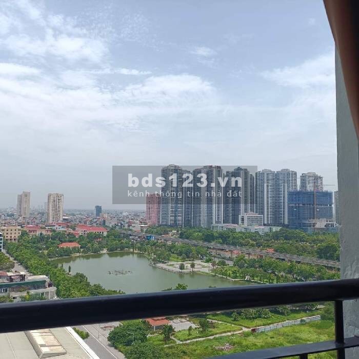 Bán căn chung cư nằm trên đường Lê Đức Thọ, Mai Dịch, Cầu Giấy, Hà Nội
