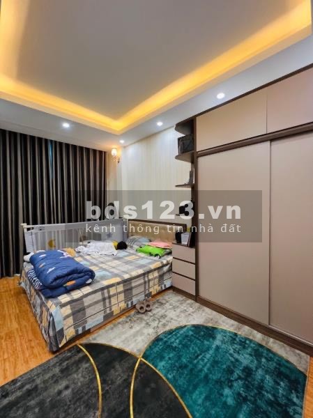 Siêu hiếm! Lô góc, ô tô tránh, Kinh doanh Tân Mai 28m2, 5 tầng, 3.55 tỷ Lh: 0865.081.886