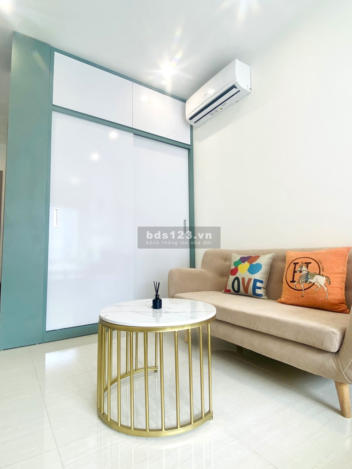 Chính Chủ bán căn STUDIO Full Nội Thất 1.4x tỷ Vinhome Smart City Nam Từ Liêm Liên Hệ 0971799685