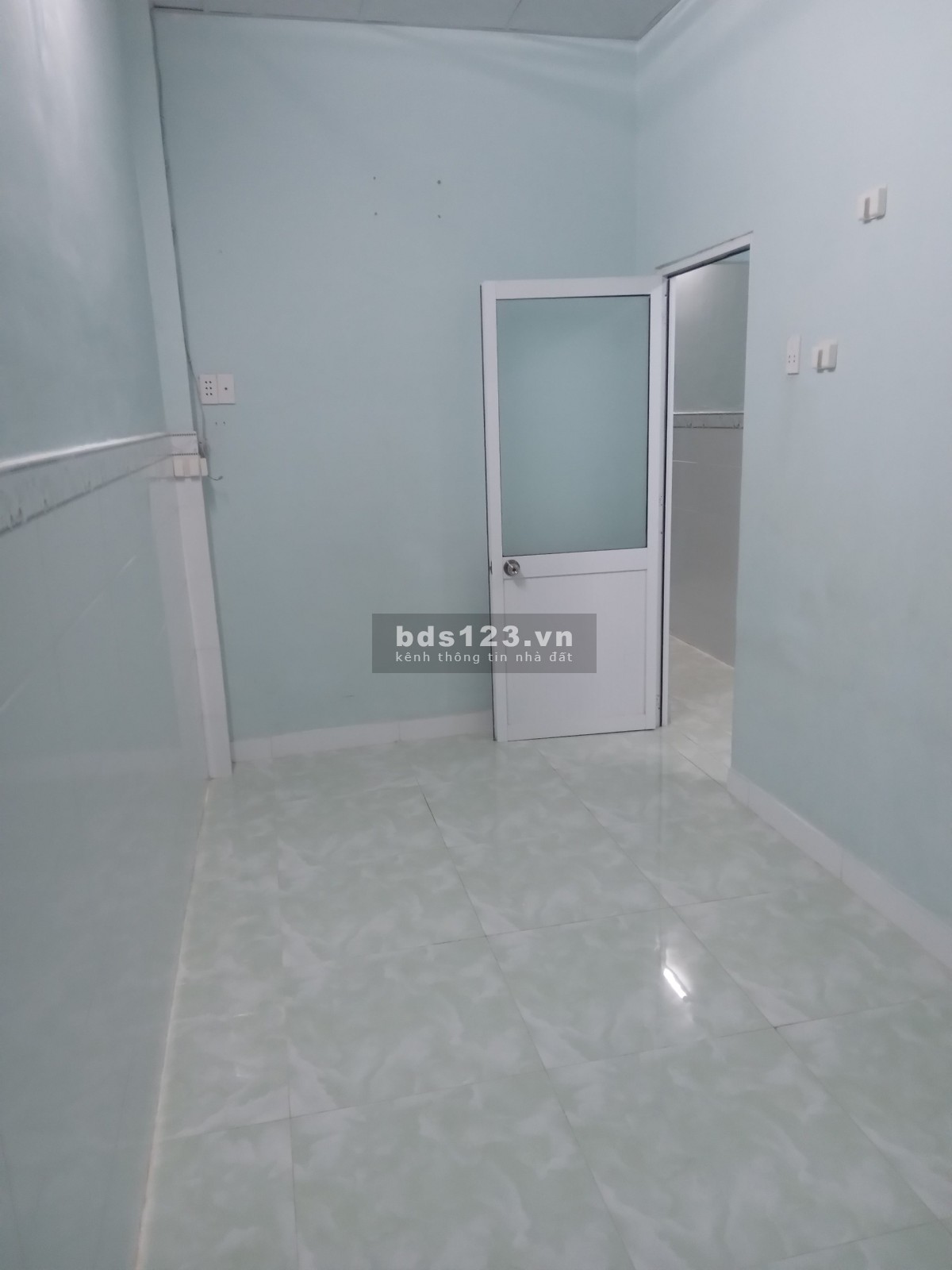 Cho thuê nhà nguyên căn 42/6 Trần Văn Ơn