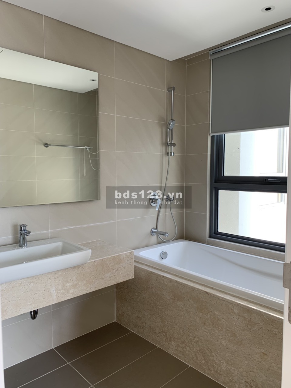 Căn 2 phòng ngủ view sông - Landmark hướng Tây ngắm hoàng hôn cho thuê giá tốt Đảo Kim Cương quân 2