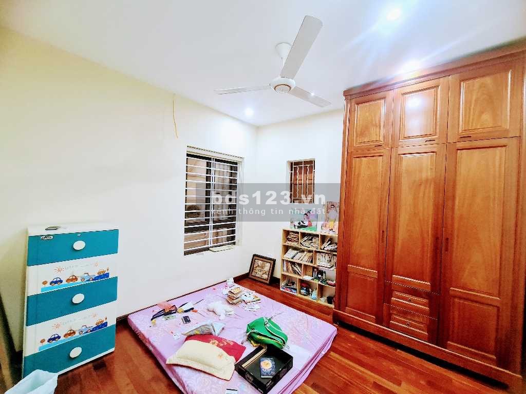 Duy nhất! 2 Mặt đường ô tô tránh, Tân Mai 28m2 5 tầng chỉ 3 tỷ 55 Lh: 0865081886