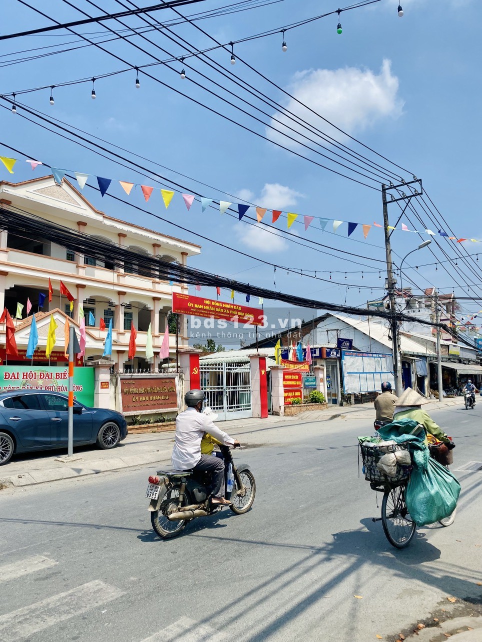Cần tiền bán gấp 271m đất có hơn 200m thổ cư 1/ đường Nguyễn Thị Nê, Phú Hòa Đông Củ Chi giá rẽ
