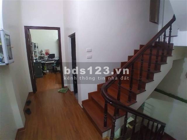 Bán nhà cao 4 tầng mặt phố Bà Triệu Hà Đông, kinh doanh sầm uất, giá bán 13 tỷ