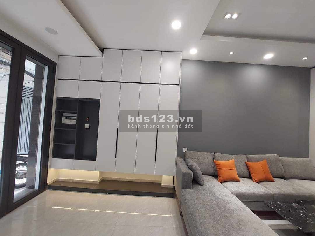 Bán nhà 5 tầng phố Thái Hà - Đống Đa, 10.8 tỷ
