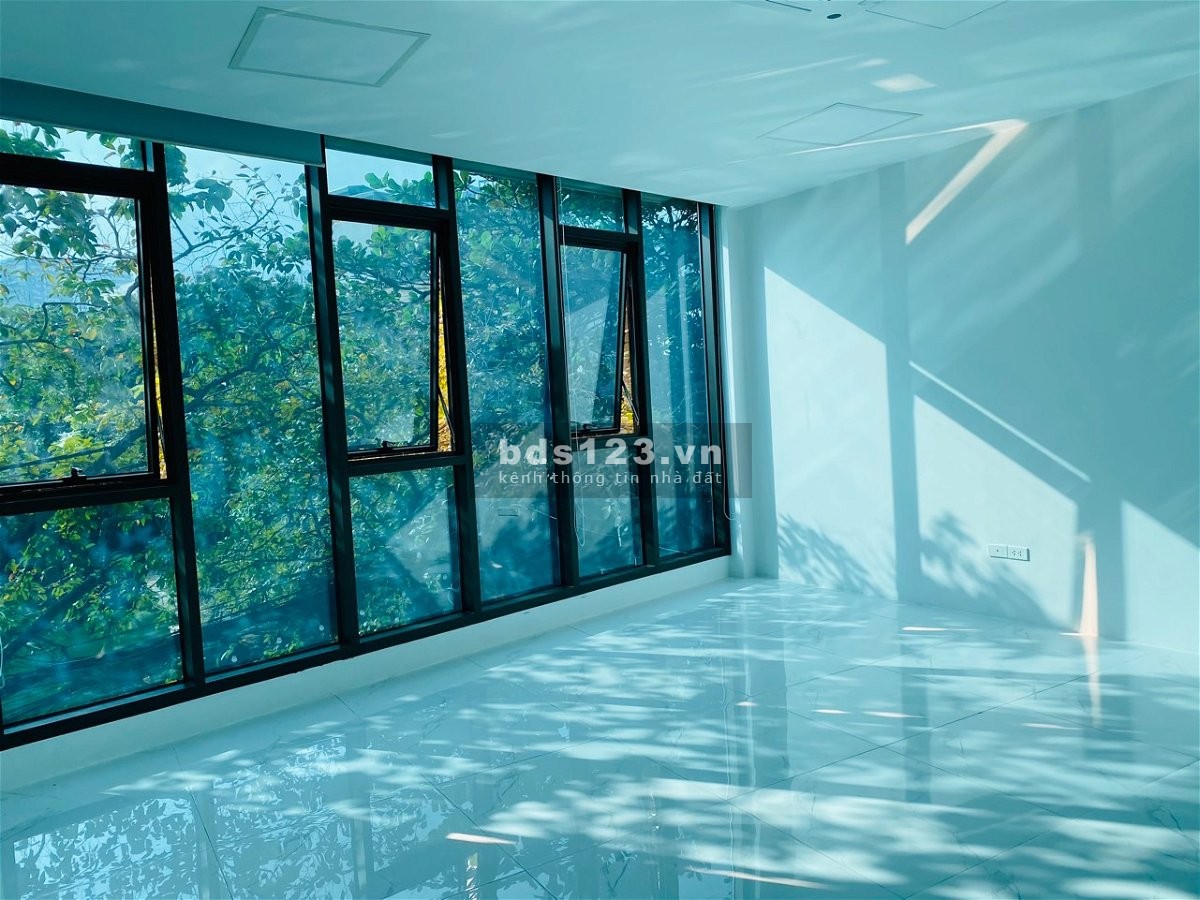 Bán nhà đẹp 8 tầng có thang máy, siêu phẩm mặt phố Cự Lộc, Thanh Xuân, giá 25 tỷ