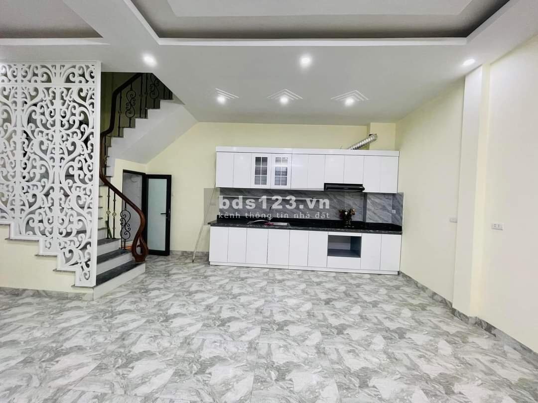 Bán nhà đẹp 5 tầng phố Khương Trung - Thanh Xuân, giá 4.75 tỷ