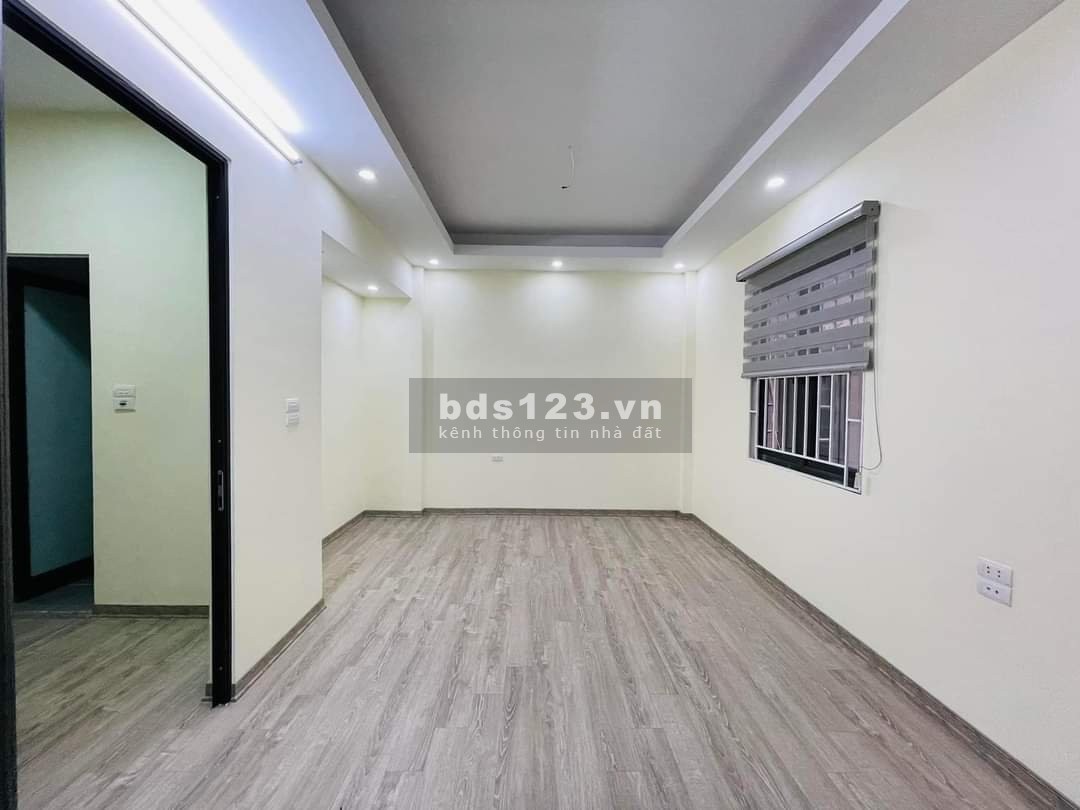Bán nhà đẹp 5 tầng phố Khương Trung - Thanh Xuân, giá 4.75 tỷ