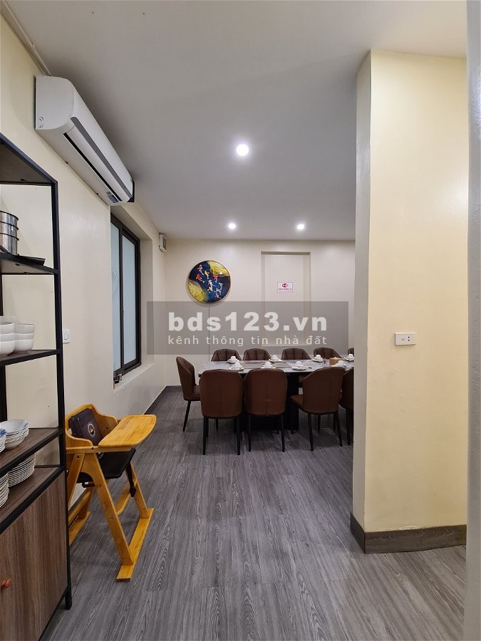 Bán nhà 6 tầng mặt phố Giảng Võ - Đống Đa, mặt tiền rộng, giá 40.5 tỷ