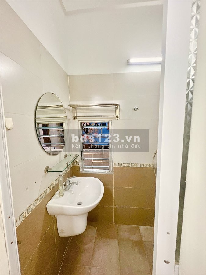 Bán nhà đẹp 4 tầng phố Nguyễn Ngọc Nại - Thanh Xuân, giá 5.35 tỷ