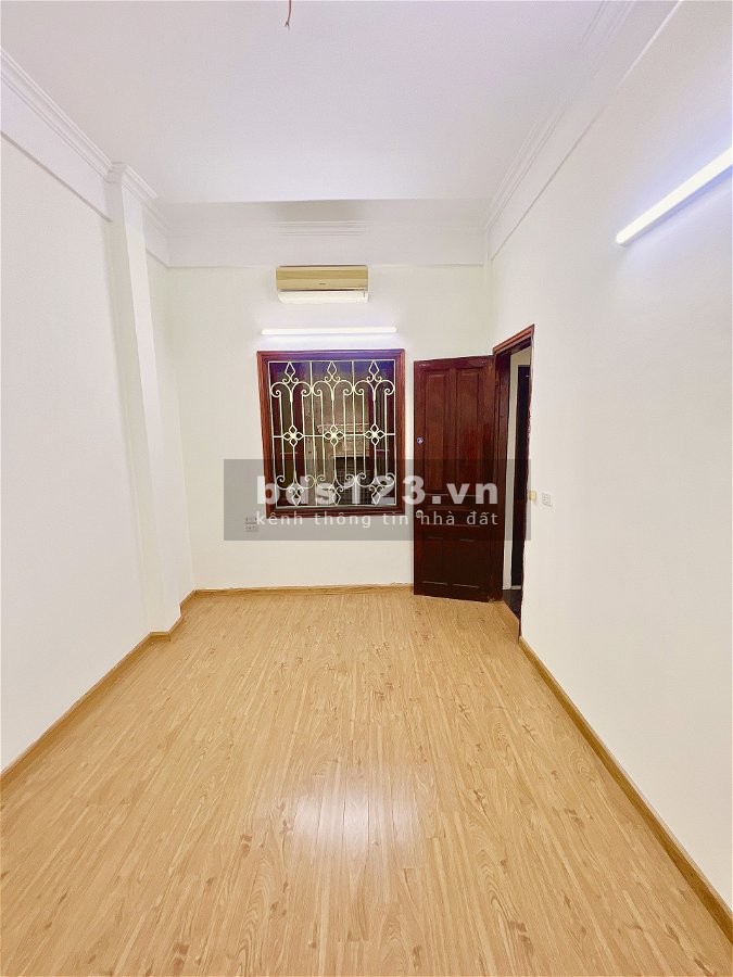 Bán nhà đẹp 4 tầng phố Nguyễn Ngọc Nại - Thanh Xuân, giá 5.35 tỷ