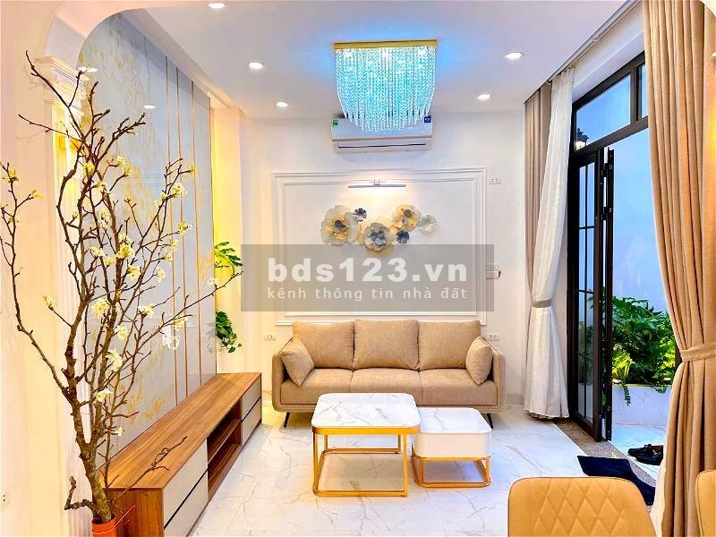 Bán nhà đẹp 51m2, thiết kế 4 tầng phố Cự Lộc - Thanh Xuân, giá bán 5.28 tỷ