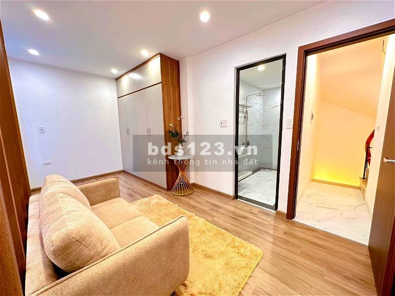 Bán nhà đẹp 51m2, thiết kế 4 tầng phố Cự Lộc - Thanh Xuân, giá bán 5.28 tỷ