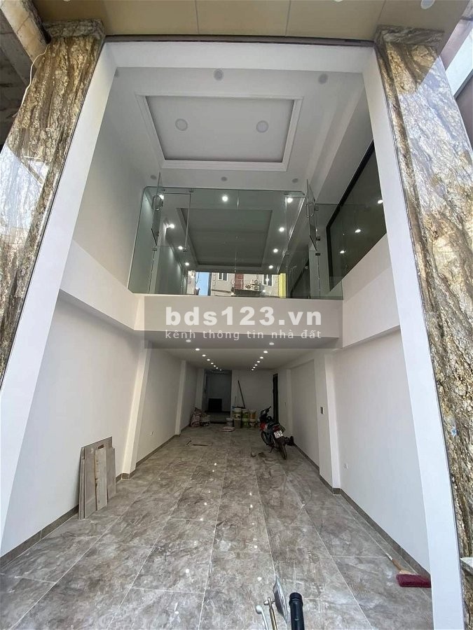 Bán nhà đẹp 6 tầng có thang máy, mặt phố Vương Thừa Vũ - Thanh Xuân, giá 25.9 tỷ