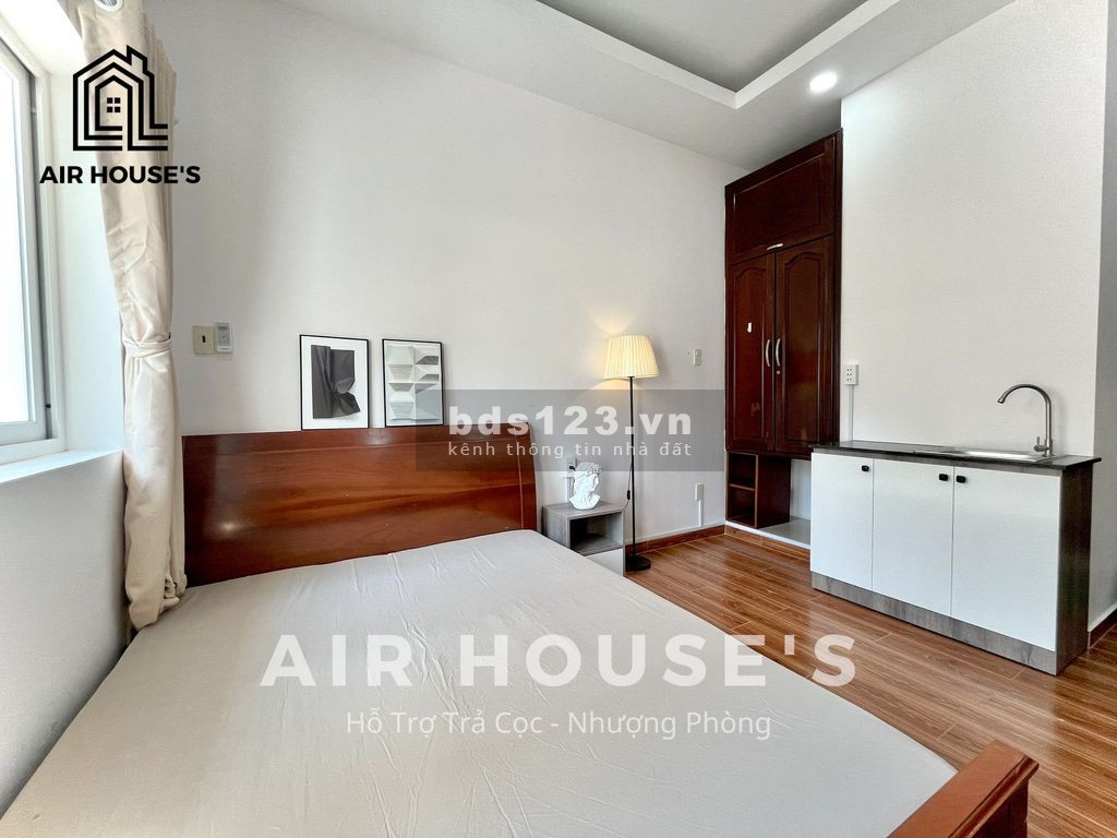 Studio Ban Công Full Nội Thất Như Hình 100%, ngay Lê Thánh Tôn
