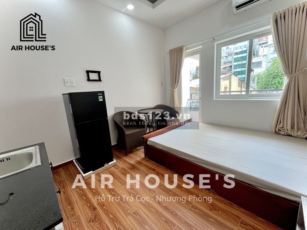 Studio Ban Công Full Nội Thất Như Hình 100%, ngay Lê Thánh Tôn