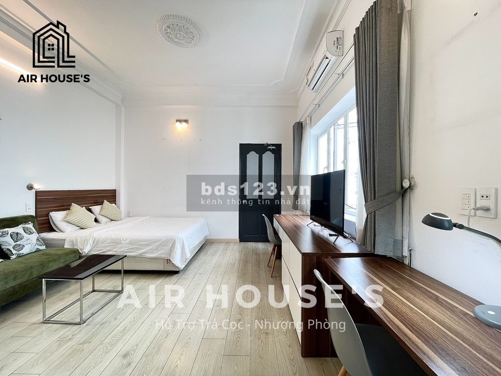Studio full nội thất ngay trung tâm quân 1 có người giúp việc dọn dẹp, vệ sinh phòng hàng ngày
