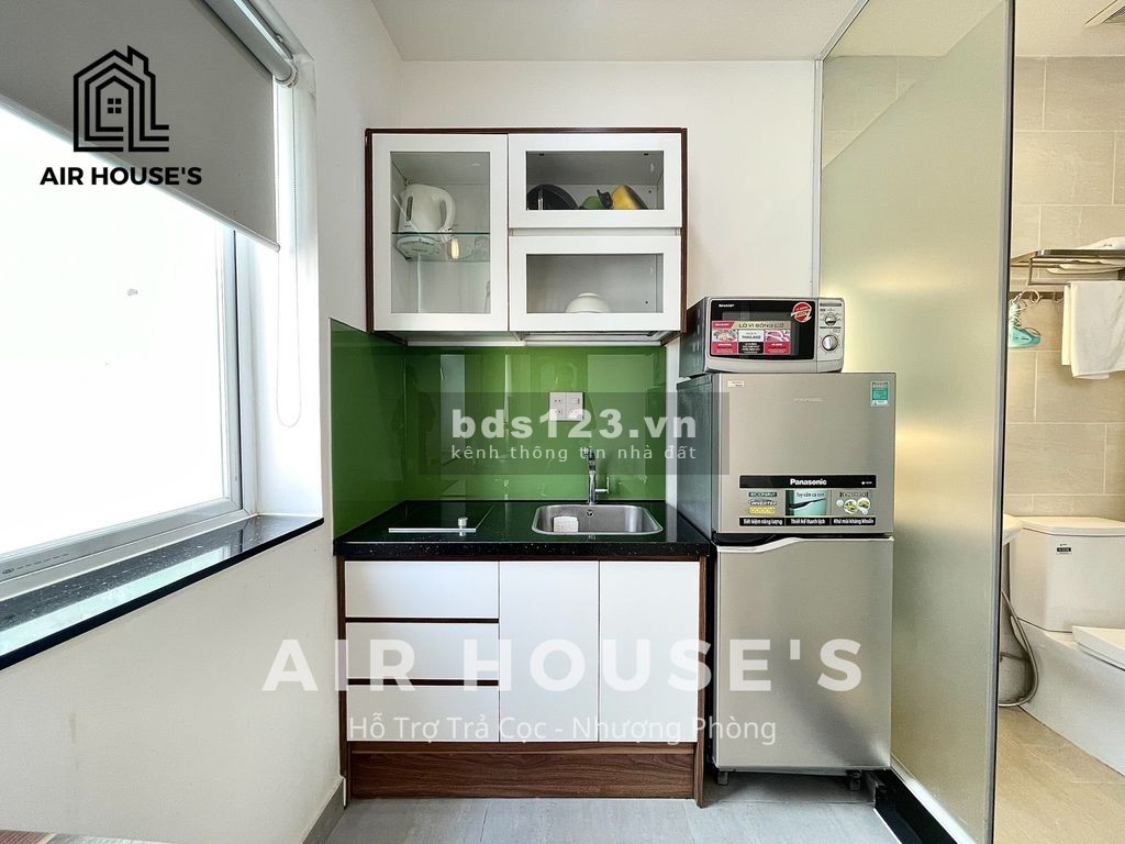 Studio full nội thất ngay trung tâm quân 1 có người giúp việc dọn dẹp, vệ sinh phòng hàng ngày
