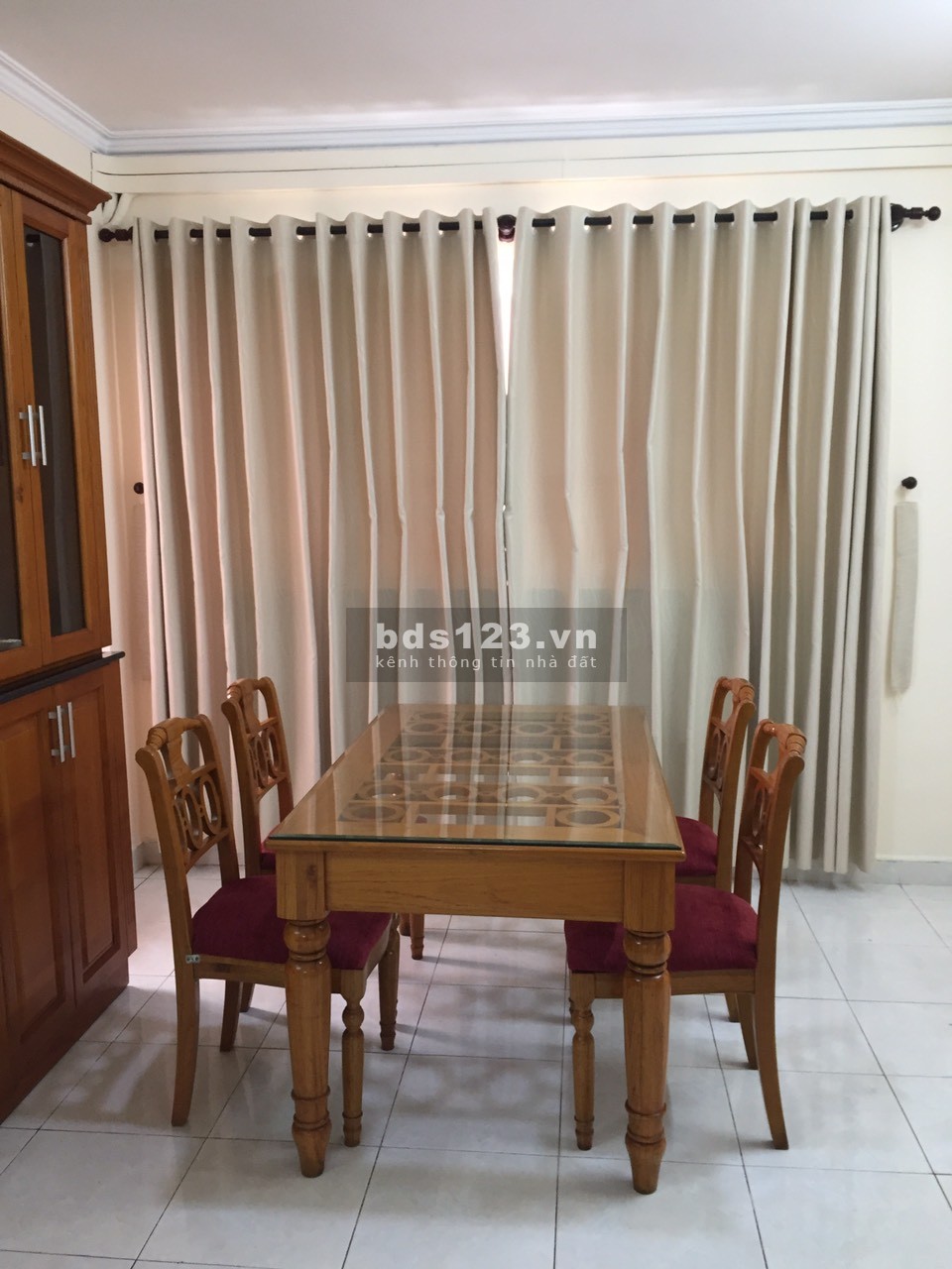 Cần cho thuê căn hộ Central Garden, 328 Võ Văn Kiệt, Q.1, ngay chợ Nga, 12tr