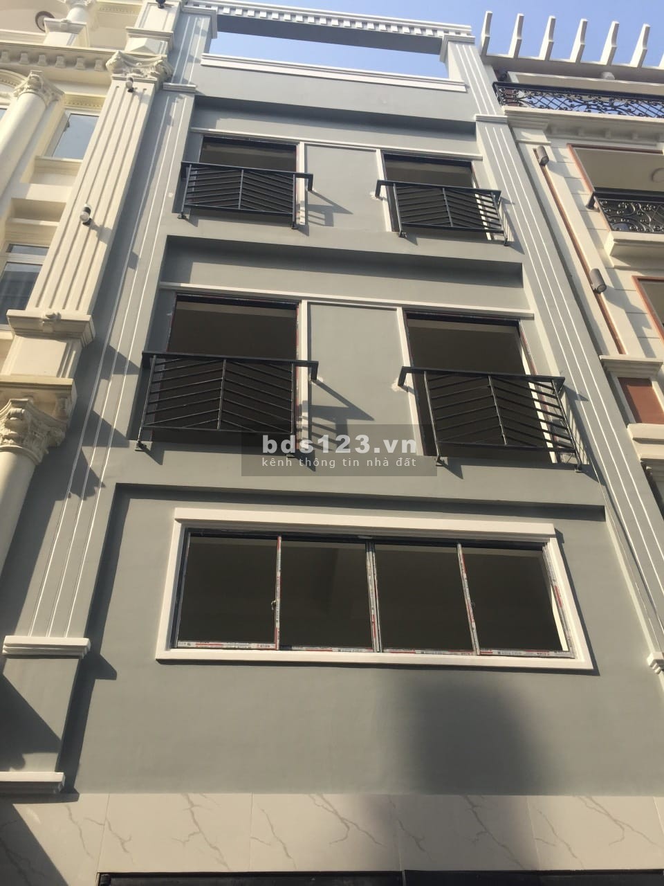 Phòng đầy đủ gần DH Văn Làng cs3