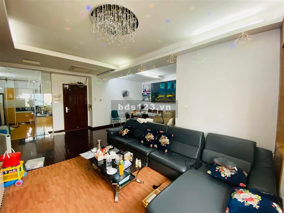 Bán căn hộ chung cư 196 Thái Thịnh, Đống Đa, giá 5.45 tỷ