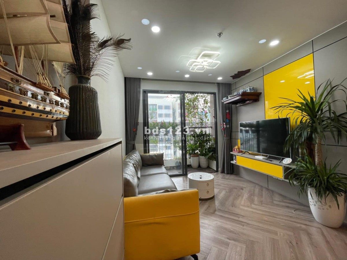 SIÊU ĐẸP!! Bán chung cư 2PN Vinhomes Smart City S205 60m2 view thoáng giá chỉ 2 tỷ phun đồ