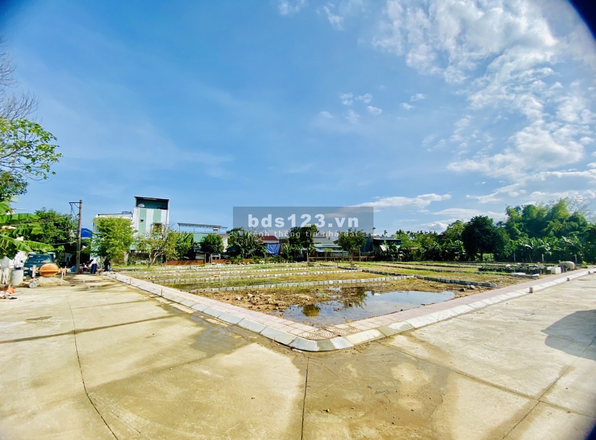 Bán 5 lô đất nền gần QL1A, Quãng Nam. Phù hợp đầu tư và xây nhà ở, kinh doanh mua bán