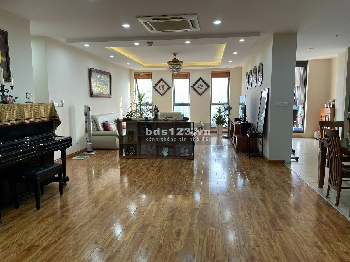 Bán căn hộ chung cư TSQ Euroland - Hà Đông, giá 5.85 tỷ
