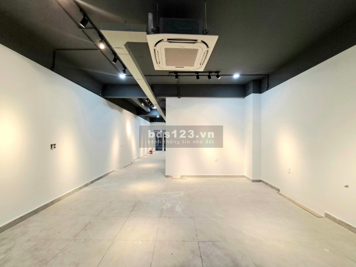 Cho thuê shophouse KĐT Sala giá 85 triệu tháng hoàn thiện cơ bản