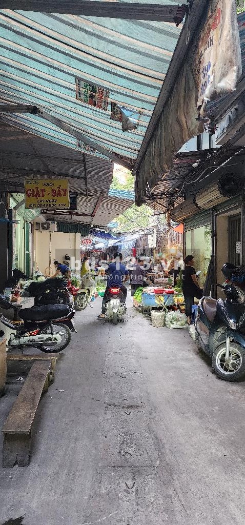 ⭐Hoàng Ngân - Nhà mặt ngõ 3M thông, ô tô đỗ cách 15M: 40M, 4 tầng, nhỉnh 4 tỷ
