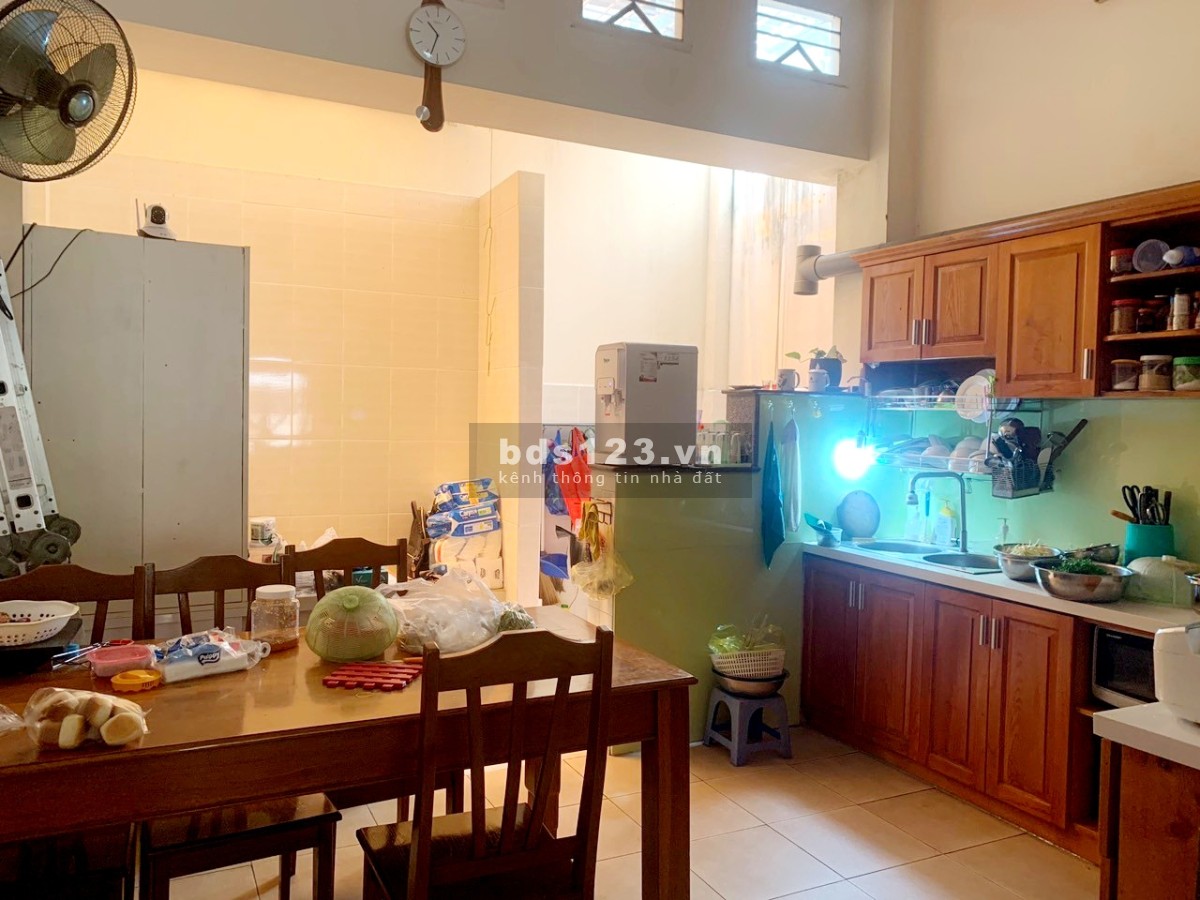 Bán gấp nhà Bình Thạnh 45m2 3 tầng 3PN hẻm ô tô chỉ 5.85 tỷ