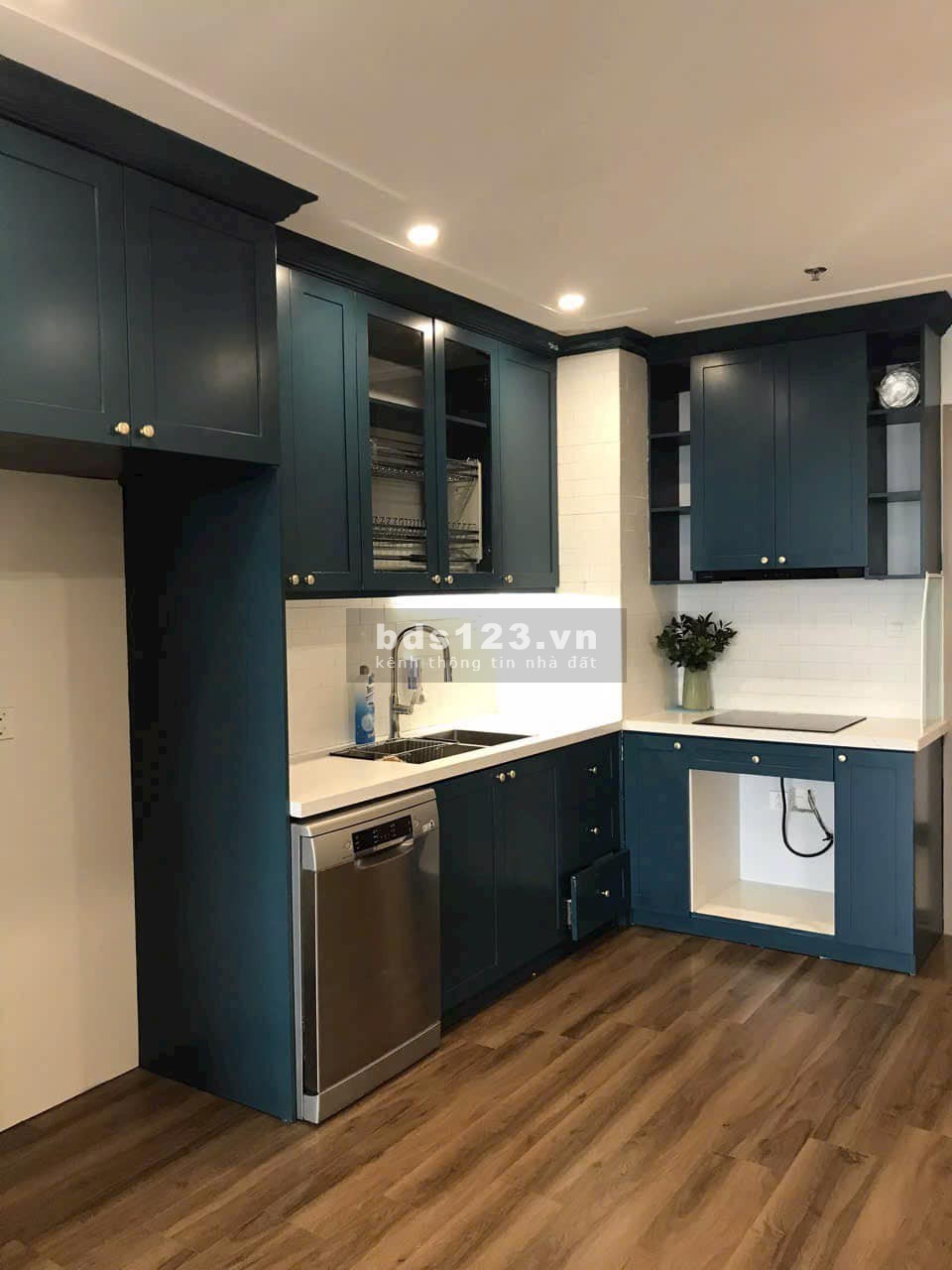 0588888328 -Vinhomes smart city - Cần bán căn hộ nội thất chủ đầu tư 2N1W - 55.2m2