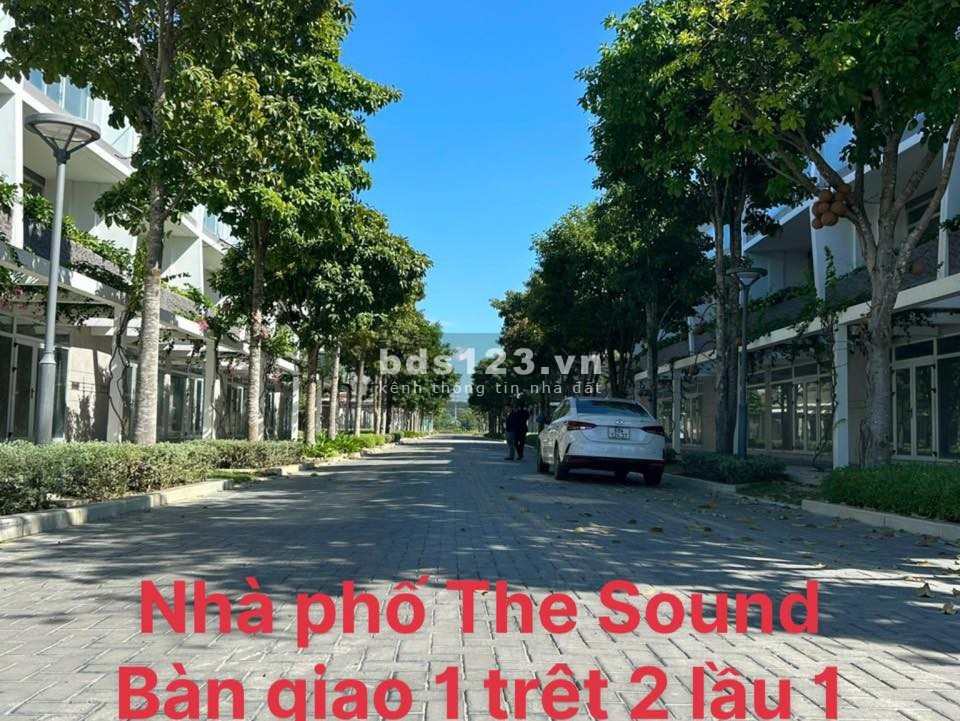 Bán nhà phố shophouse biển The Sound Thanh Long Bay.