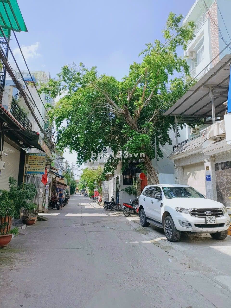 Bán nhà xinh giá đẹp cạnh Aeon Tân Phú - 2 tầng - diện tích 6x7m - giá 3,5 tỷ.