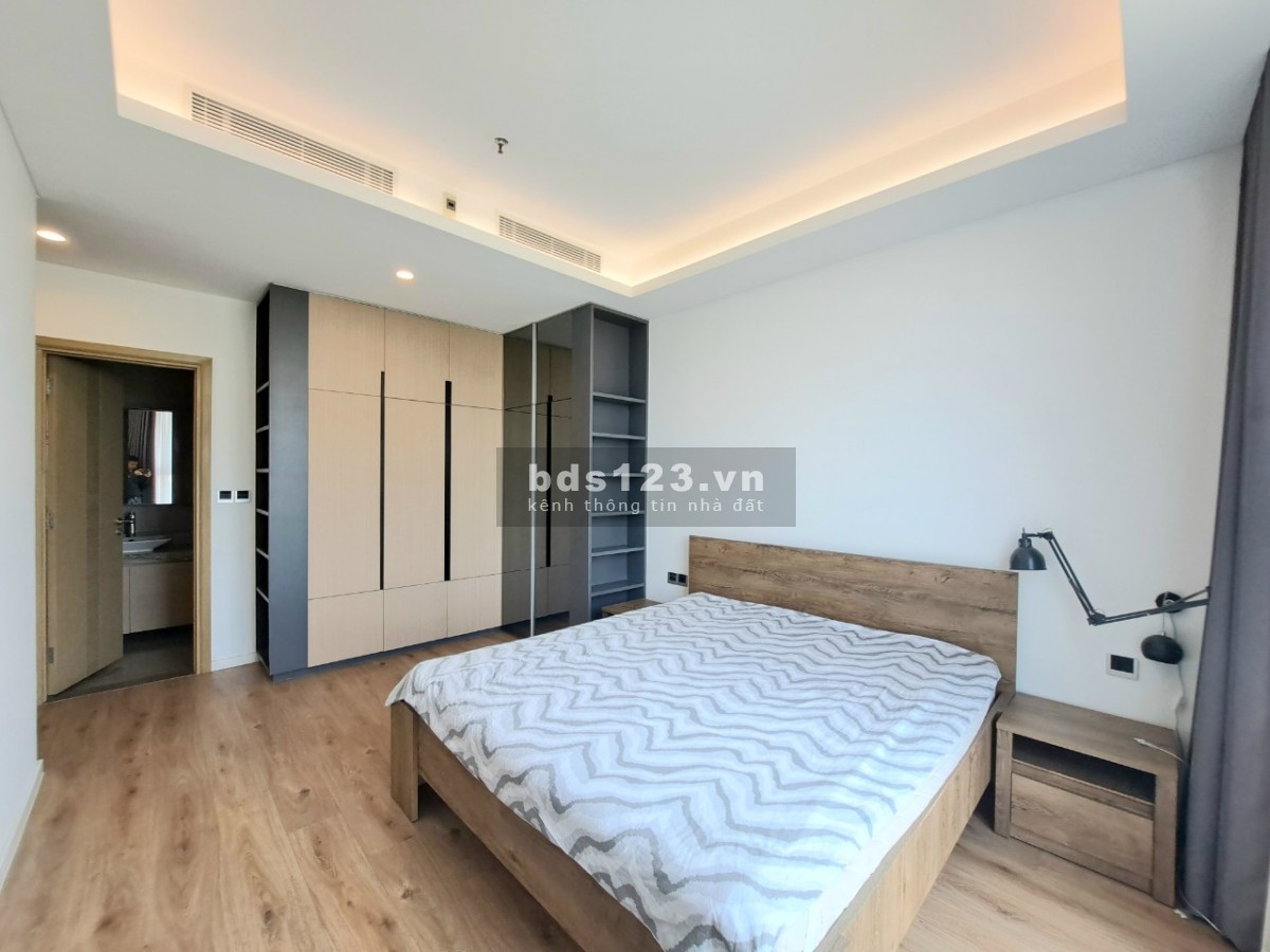 Cho thuê căn hộ 2 phòng ngủ tại Sarina Sala 96 m2 giá chỉ 28 triệu / tháng