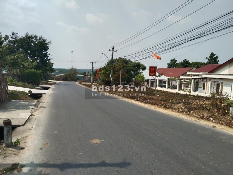 Chính chủ cần bán nhanh lô đất thôn 9 xã đak cấm tp,kon tum giá siêu rẻ