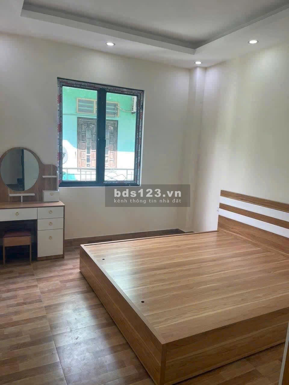 Bán nhà 1 căn duy nhất chưa đến 3 tỷ sở hữu nhà 5 tầng phố Khương Đình