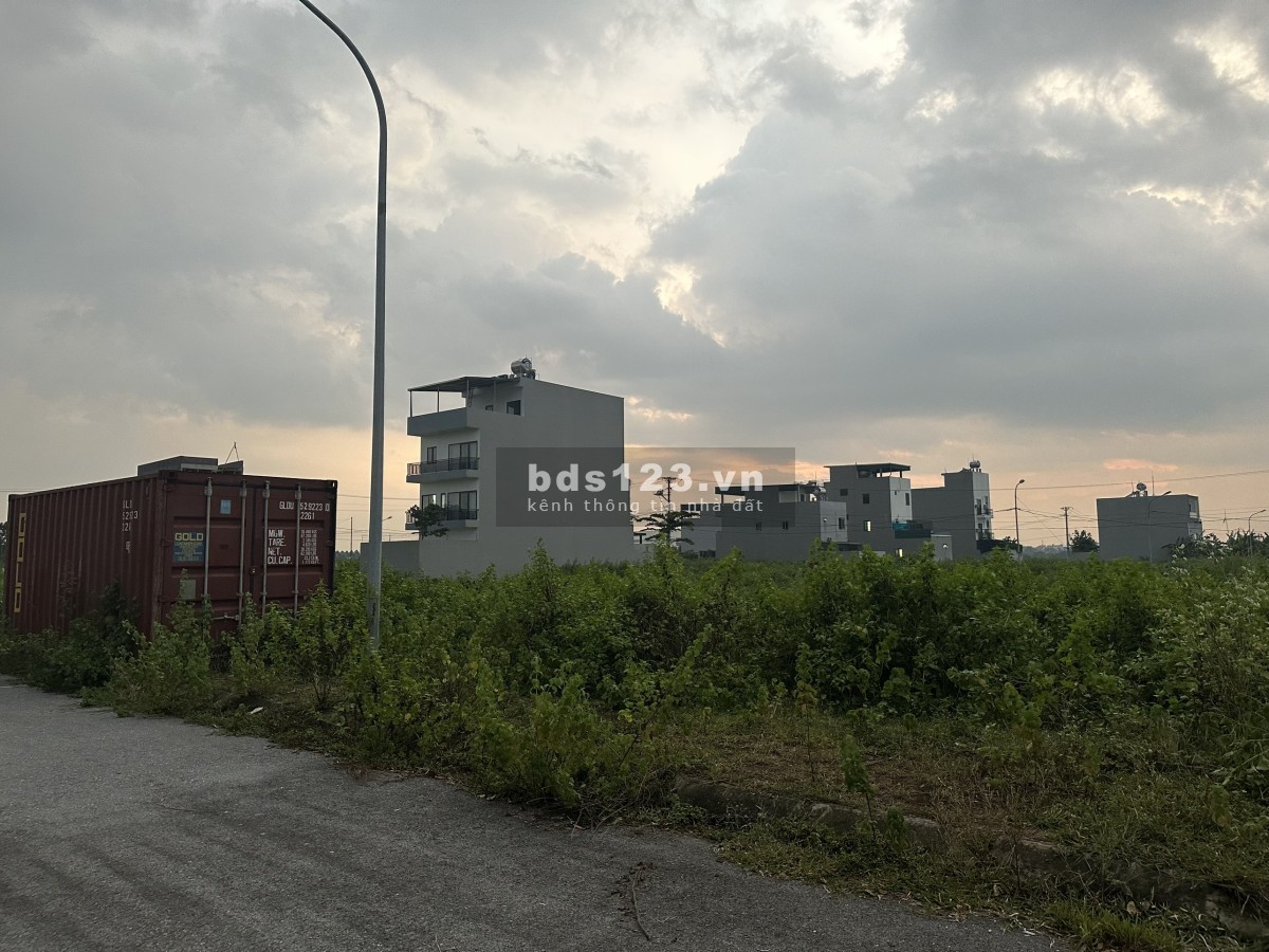 Bán ô đất NV22 L01, KĐT Chi Đông thuộc thị trấn Chi Đông, Mê Linh, thành phố Hà Nội