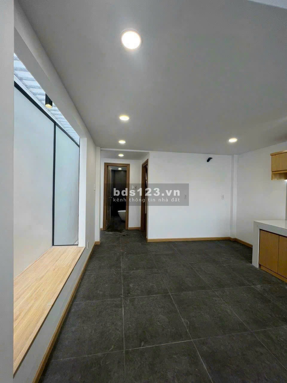 Bán nhà ngay chợ Bình Triệu, SHR hoàn công đầy đủ chỉ 3,2 tỷ TL