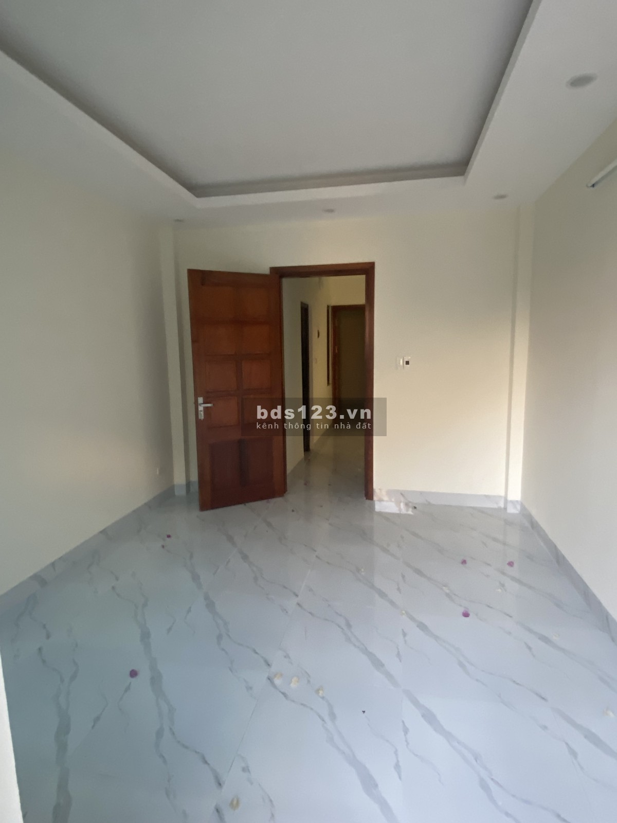 Bán nhà mới xây 4 tầng, 48m2, tại Miêu Nha, Tây Mỗ, Nam Từ Liêm, GIÁ: 4,15 tỷ (có thương lượng)