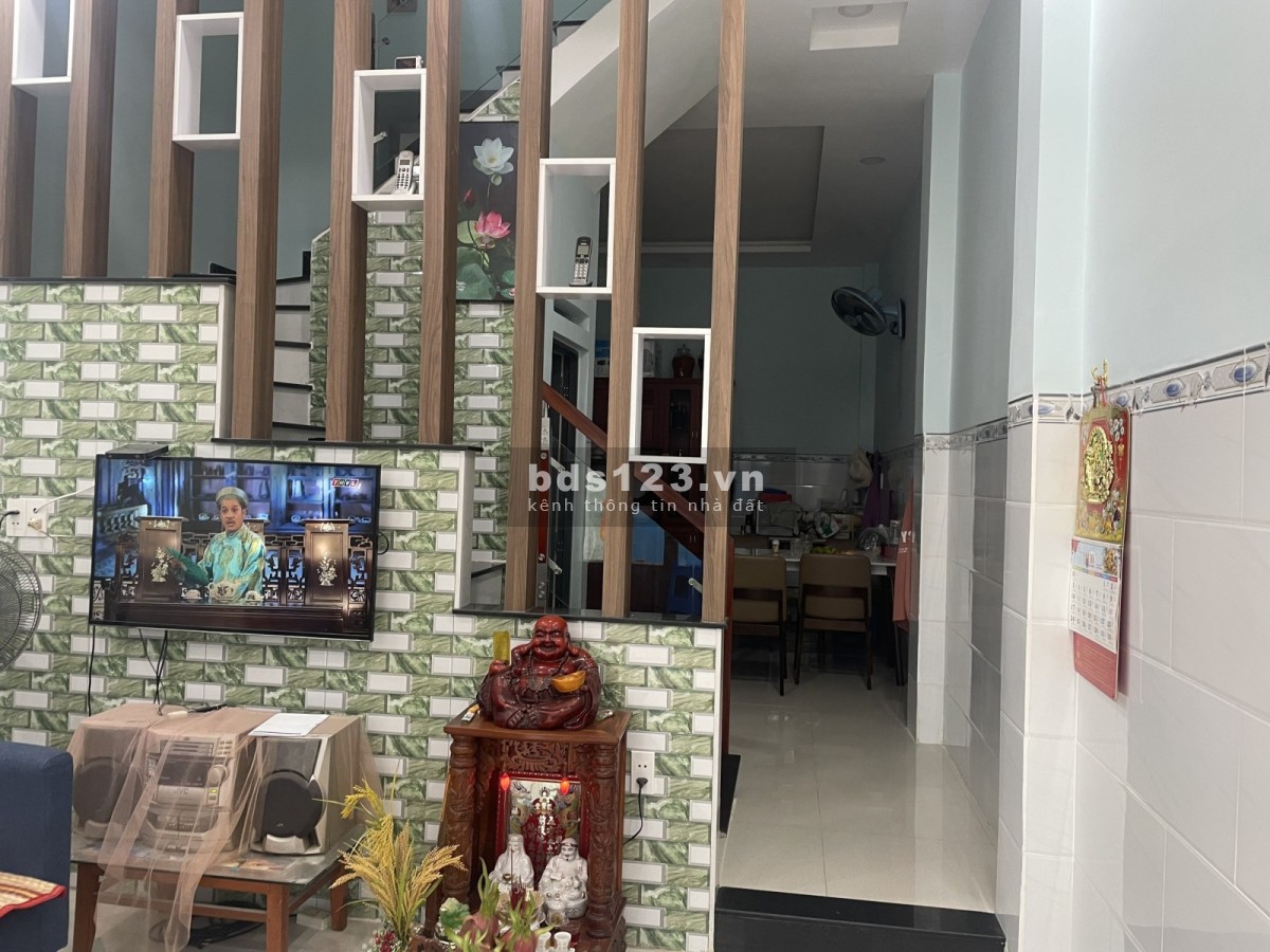 Nhà bám, Hồ Đắc Di, Tây Thạnh, Tân Phú, 42m2, 4 tầng, nhỉnh 4 tỷ.