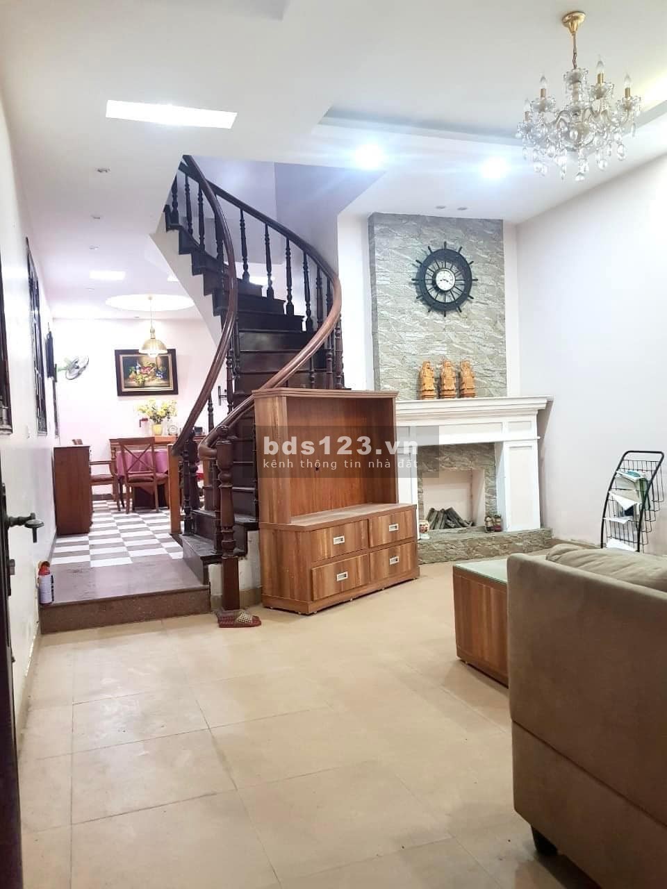 Bán nhà Mỹ Đình. Mặt ngõ ô tô chạy. DT 31m2 x 3T. Giá bán nhà 5.95 tỷ