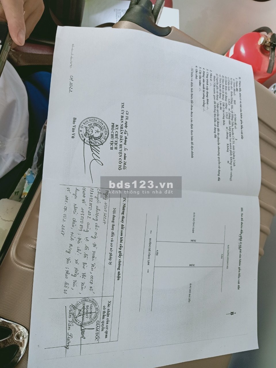 Cắt lỗ mảnh đất tại thôn Hồng Hải